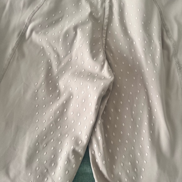 Tan Willit Riding Breech - Picture 5 of 6